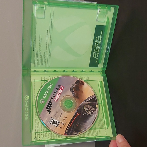 XBOX ONE Forza Horizon 3 Racing Game - Picture 5 of 7